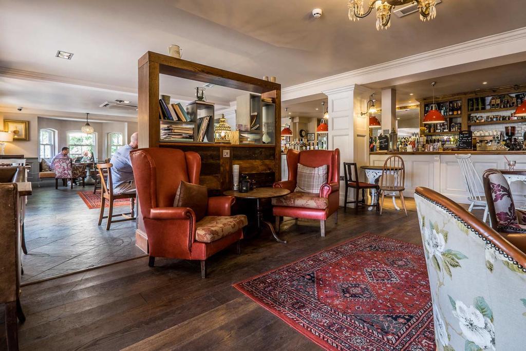 The Foley Hotell Claygate Exteriör bild